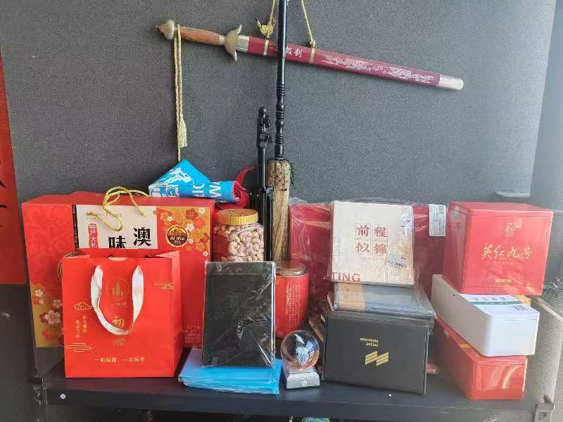 Spring Festival gifts from reliable China factory partners and suppliers