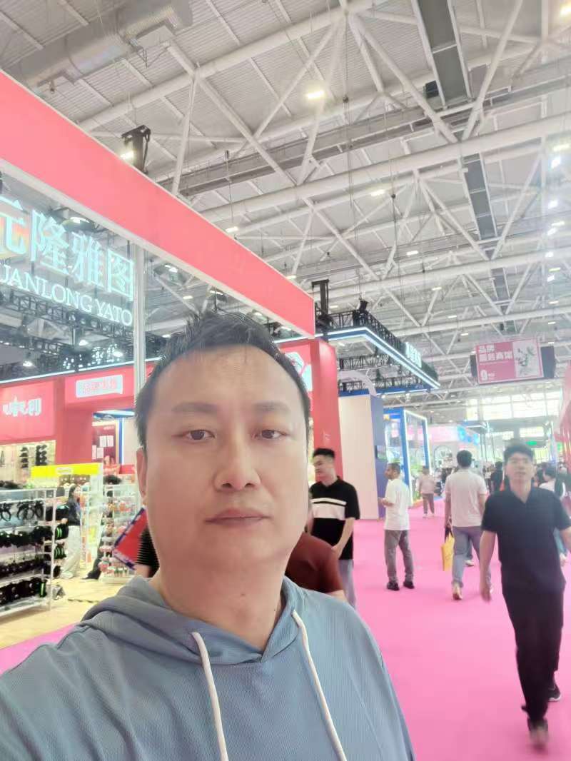 Meeting factory partners for global wholesale sourcing