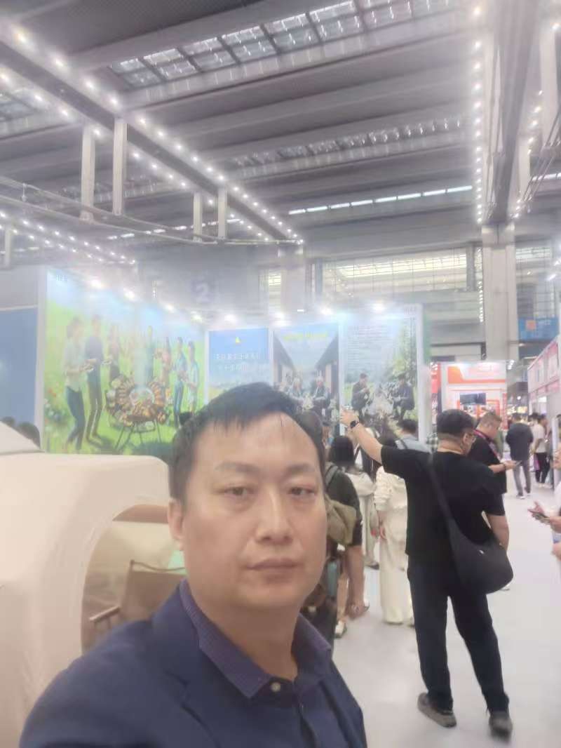 Inspecting outdoor equipment quality directly at the source factory