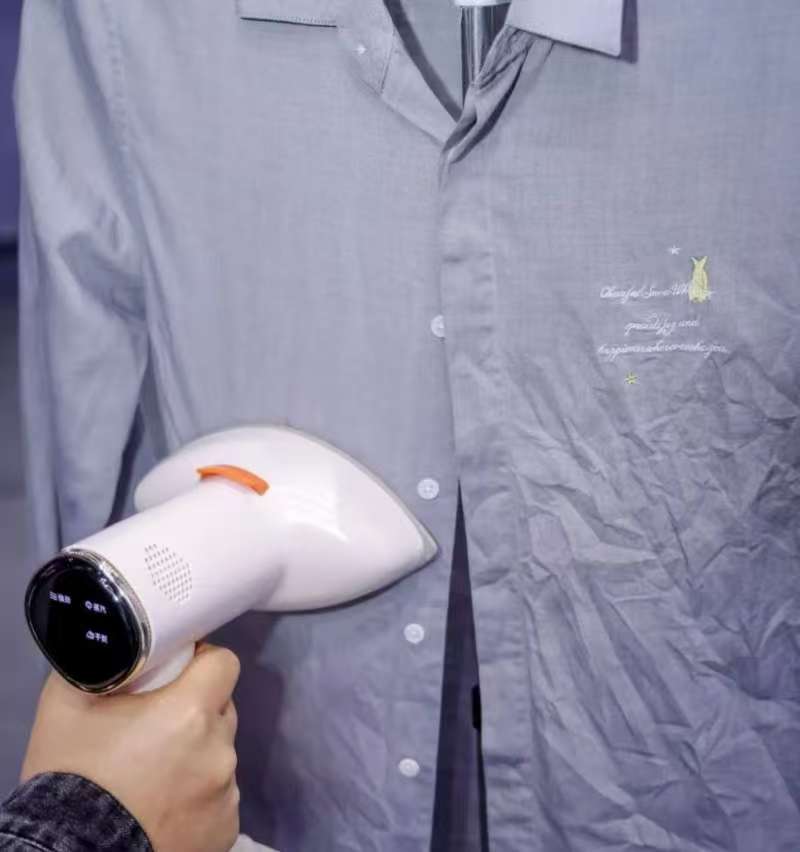 New generation handheld garment steamer tested by China sourcing agent