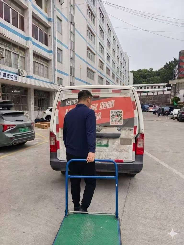Transporting products safely to our China warehouse